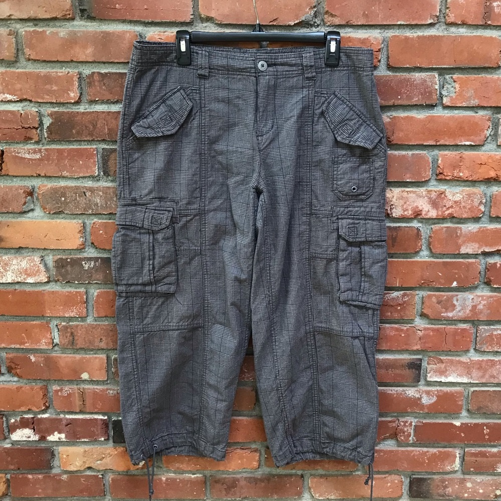Norma Kamari Cargo Capri Pants